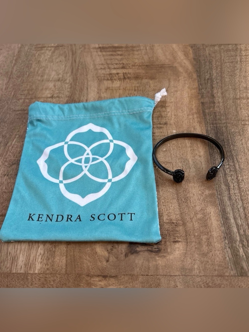 [EUC] KENDRA SCOTT retired black on black druzy bracelet cuff w/dust bag